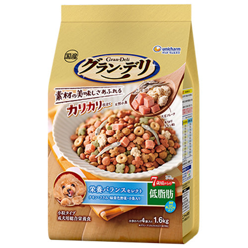 ユニ・チャーム グラン・デリ カリカリ仕立て 7歳頃からの 低脂肪 栄養バランスセレクト 脂肪分約35%カット チキン・ささみ・緑黄色野菜・小魚入り 1.6kg(小分けパック4袋)×4袋